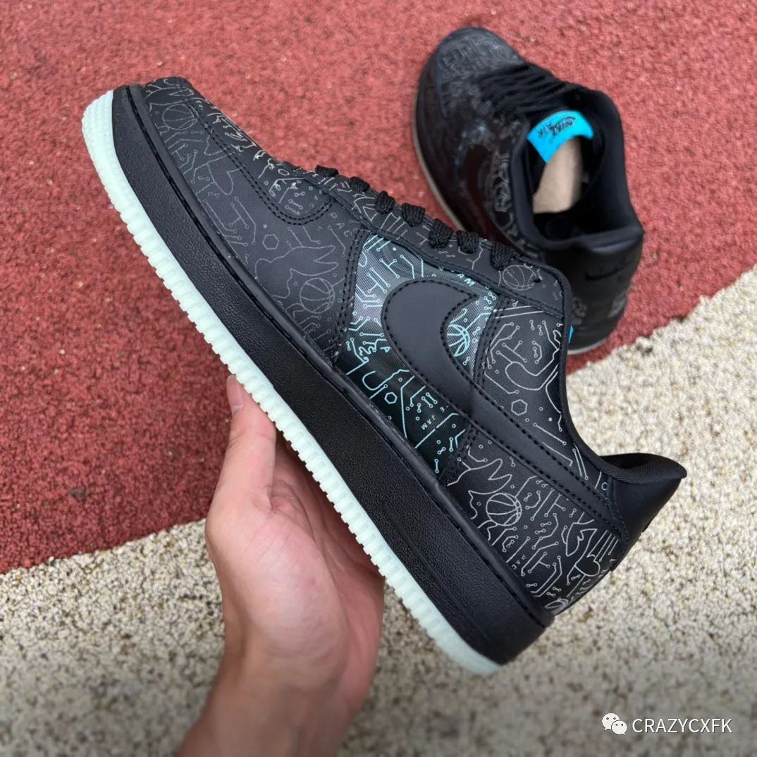 黑色 空军一号夜光联名 Space Jam x Air Force 1 Computer Chip 空中大灌篮运动鞋