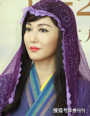 结局整容风刮到香港，这7位港圈大美人竟跑去DO脸上，结局一言难尽