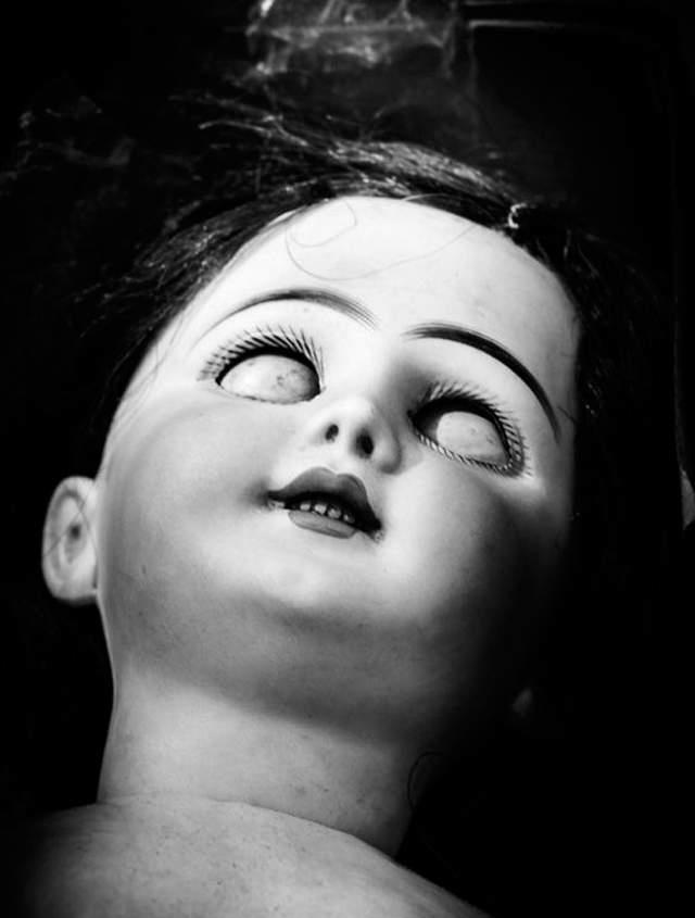 恐怖玩具:10张会让你做噩梦的,恐怖娃娃老照片
