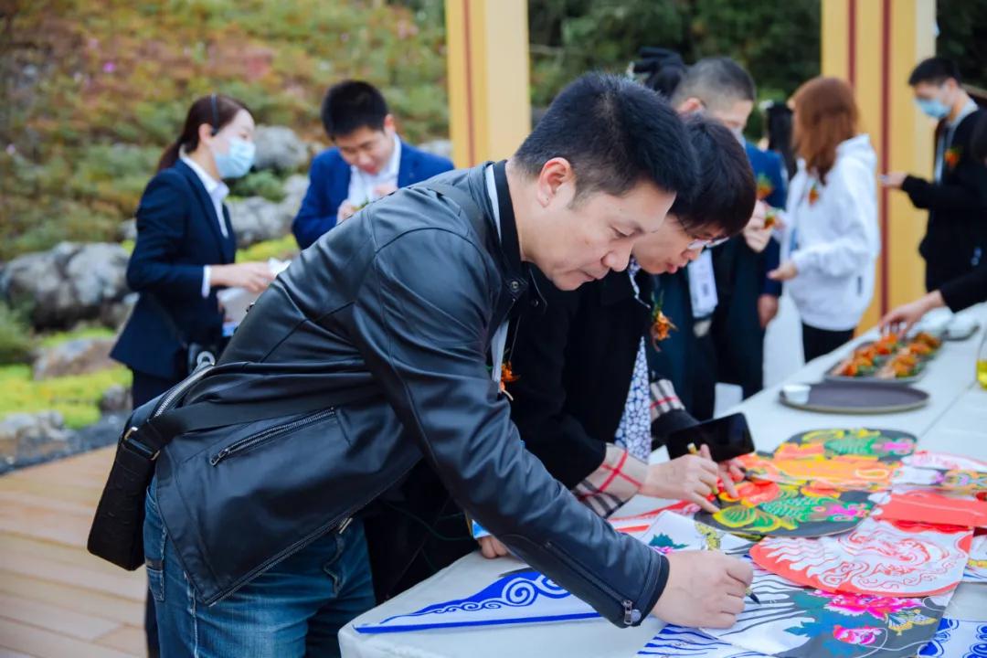 酒庄|世界酒庄郎酒庄园的重阳时间