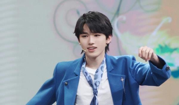 原班人马|《王牌对王牌7》导演透露，力争原班人马，华晨宇粉丝称去支不随