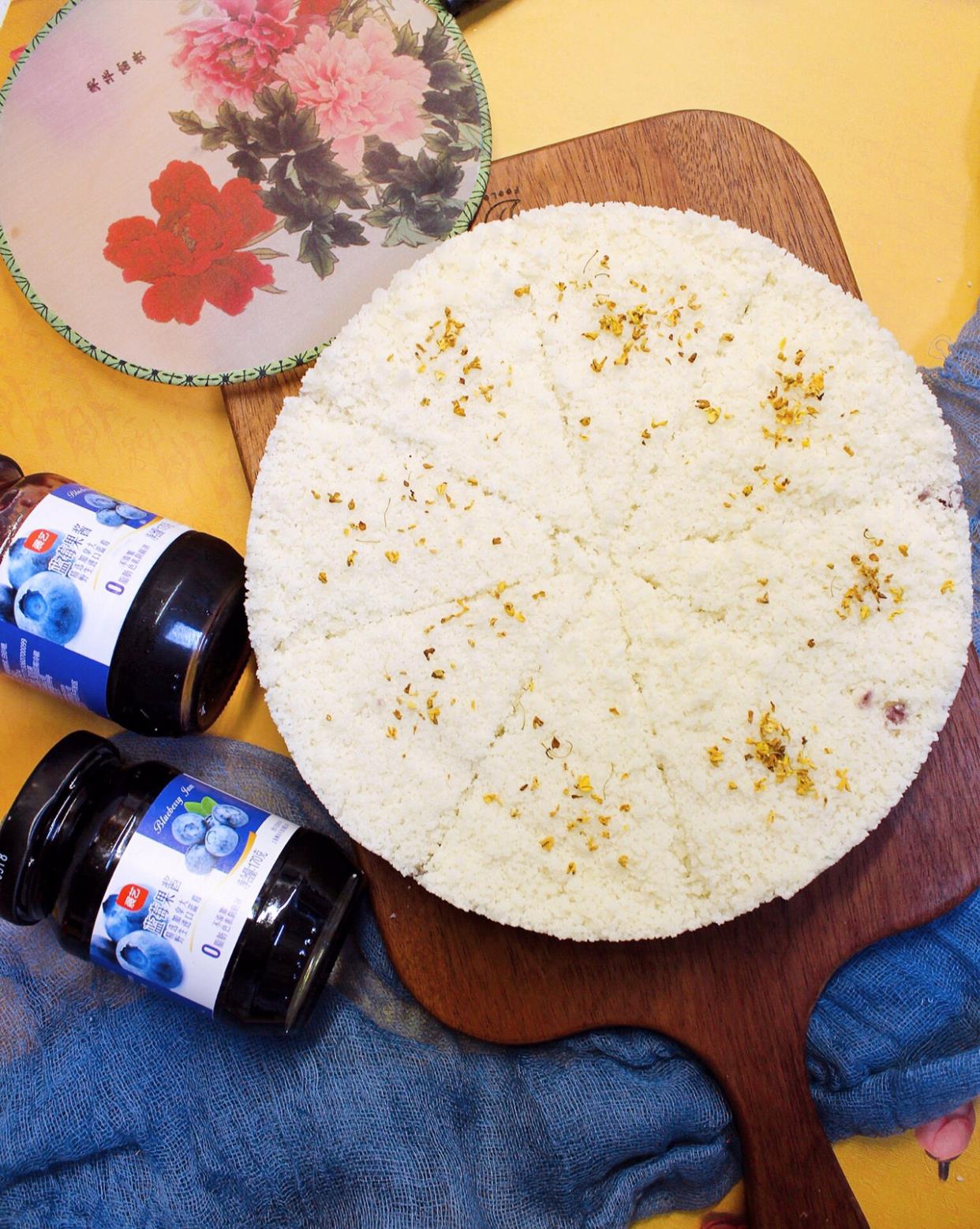 一出锅就满屋飘香的桂花糕 口感细腻香甜 入口即化 米糕 全网搜