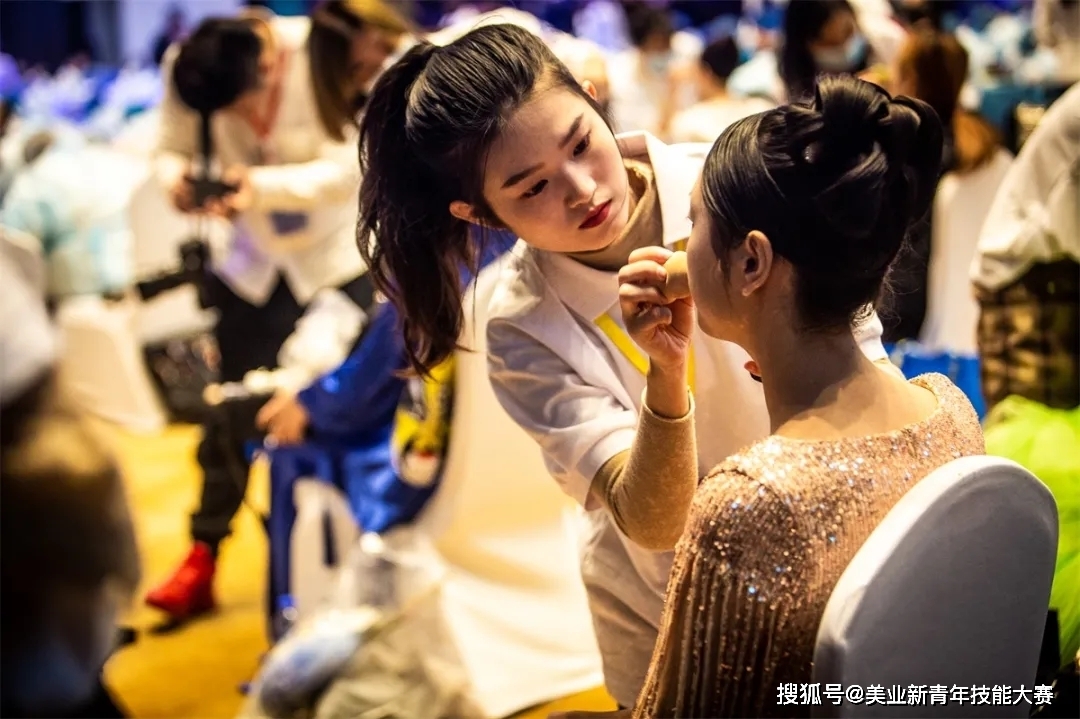单位向美而生，2021年美业人官方竞赛11月开启！