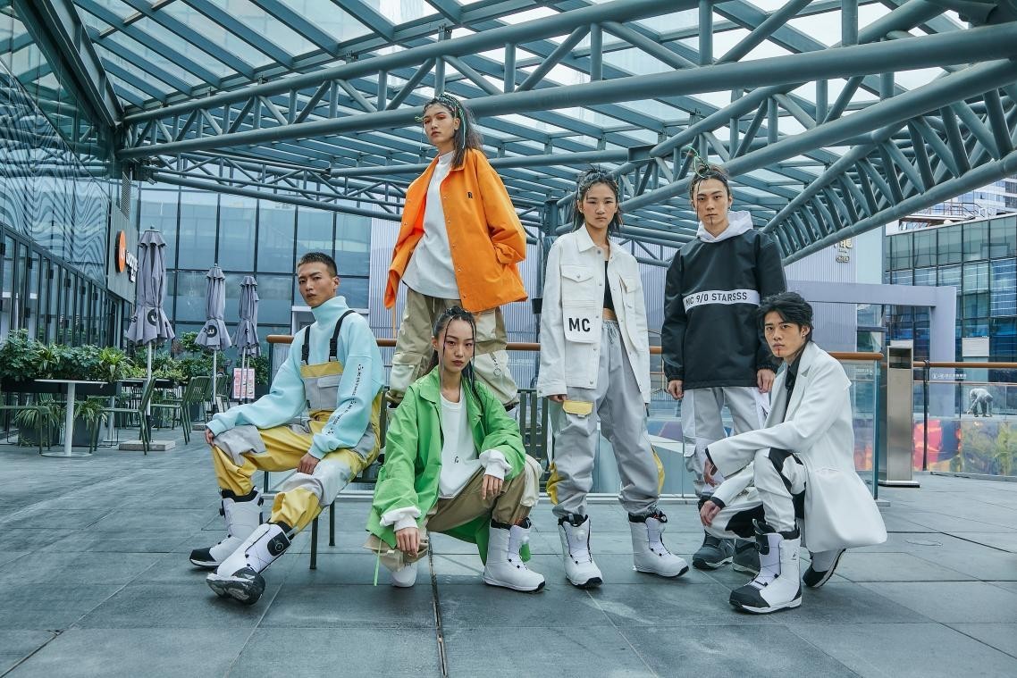 时代 “国潮先锋、户外有我”玖零酷玩"MC 9/0 STARSSS"品牌秀在京发布