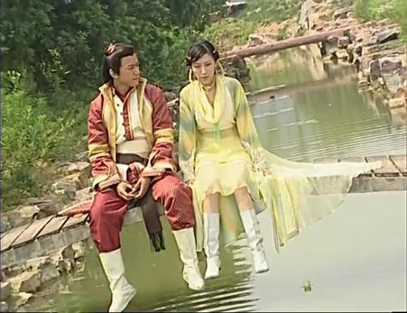 喜剧|《刁蛮公主》“宫廷喜剧风”看服观众~ 张娜拉“跨国”公主很讨喜