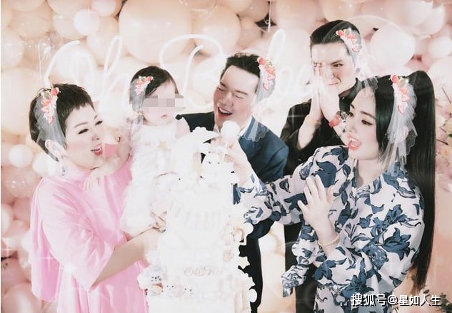 郭碧婷|娱记曝郭碧婷怀二胎细节：常遭向太催生儿子，连团队也被她解散？