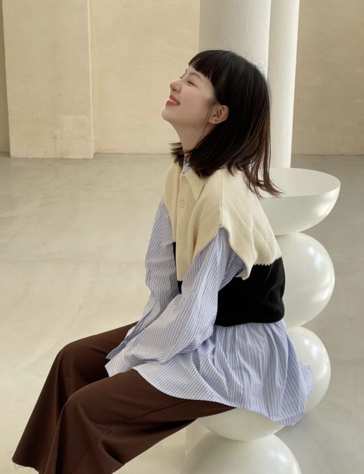 时尚 马甲与衬衫一起穿，看起来好看有气质