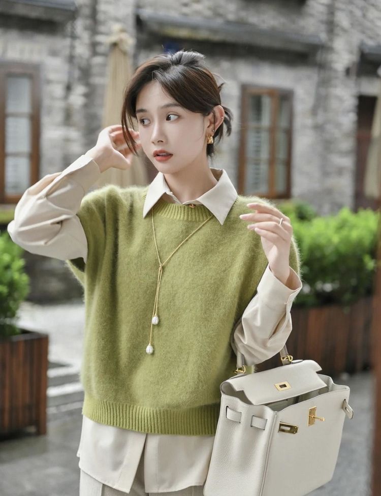 时尚 马甲与衬衫一起穿，看起来好看有气质