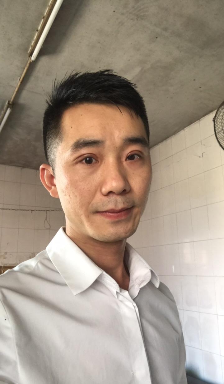 单眼皮那些做了双眼皮手术的男生变成男神了吗？