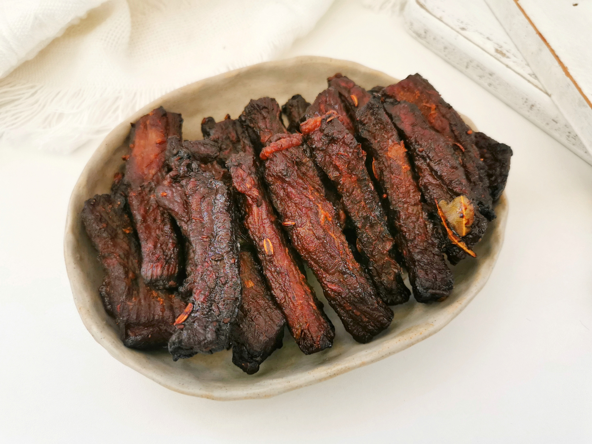 原创爱吃牛肉的快收藏70块钱牛肉做了一盘牛肉干个个拉丝有嚼劲儿