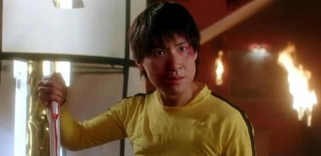 因为|因与成龙闹不和，拍了一部电影讽刺成龙，没想到还成了经典！