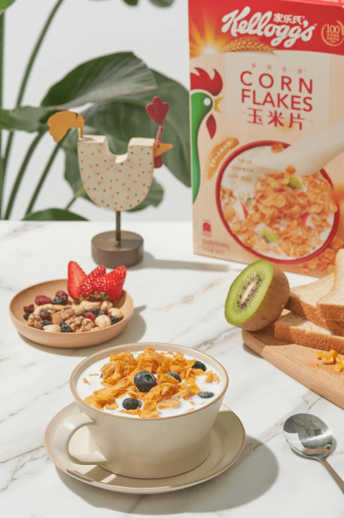 原粒|秋日的第一杯热早餐，家乐氏玉米片暖身又暖胃