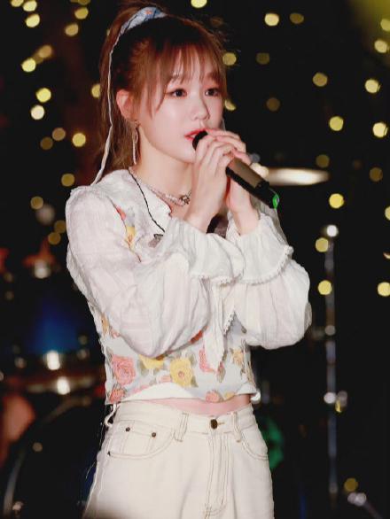 萨哈|《你好生活》萧敬腾燃爆全场,徐梦洁唱彩虹的笑画面多美好?