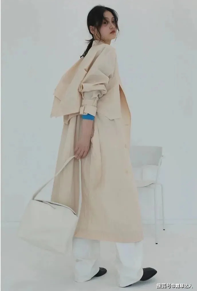 银灰色 初秋风衣怎么穿？看这一篇就够了！