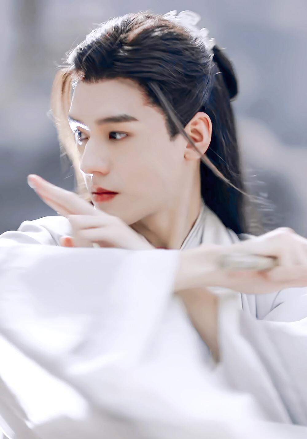 tv|龚俊四年前积压剧上线播放量不佳：粉丝，倒也不必急着跟风开嘲