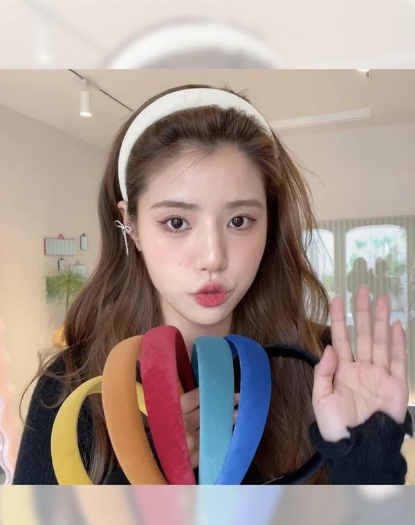 伍珂玥 “好声音”广东美女伍珂玥夺冠，我只想学会复古港风穿搭！