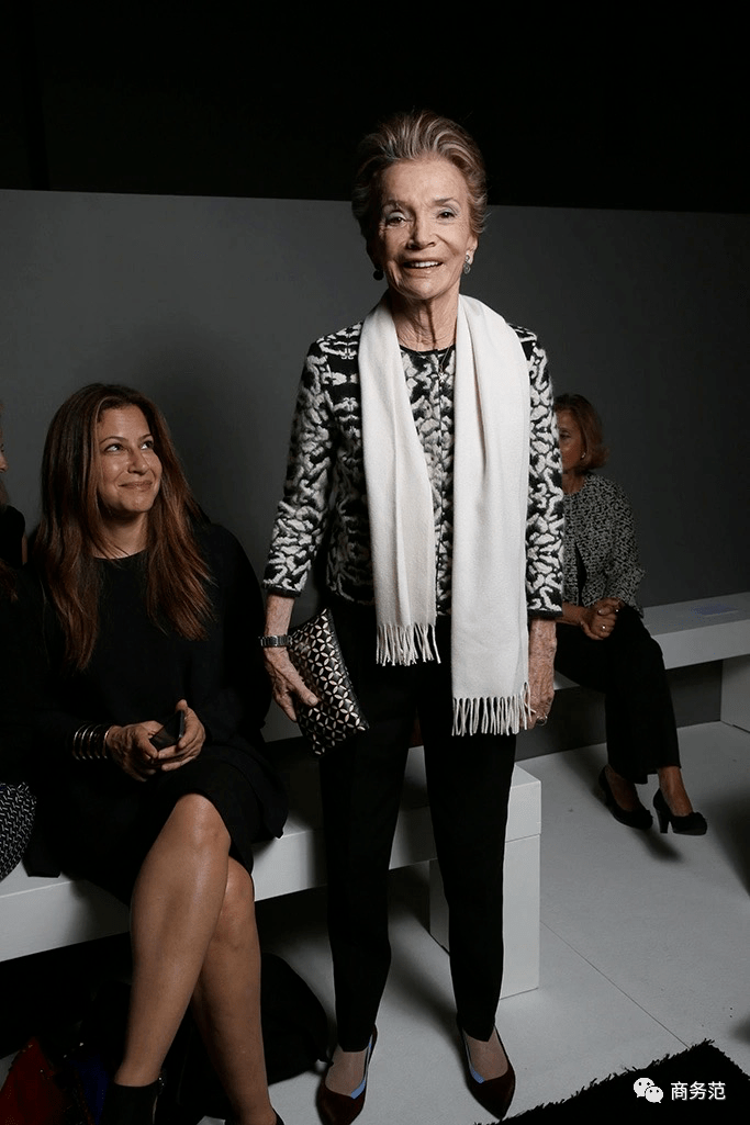 生活史上最强塑料名媛姐妹：姐姐嫁总统、妹妹当王妃，还一起抢首富撕了一辈子…