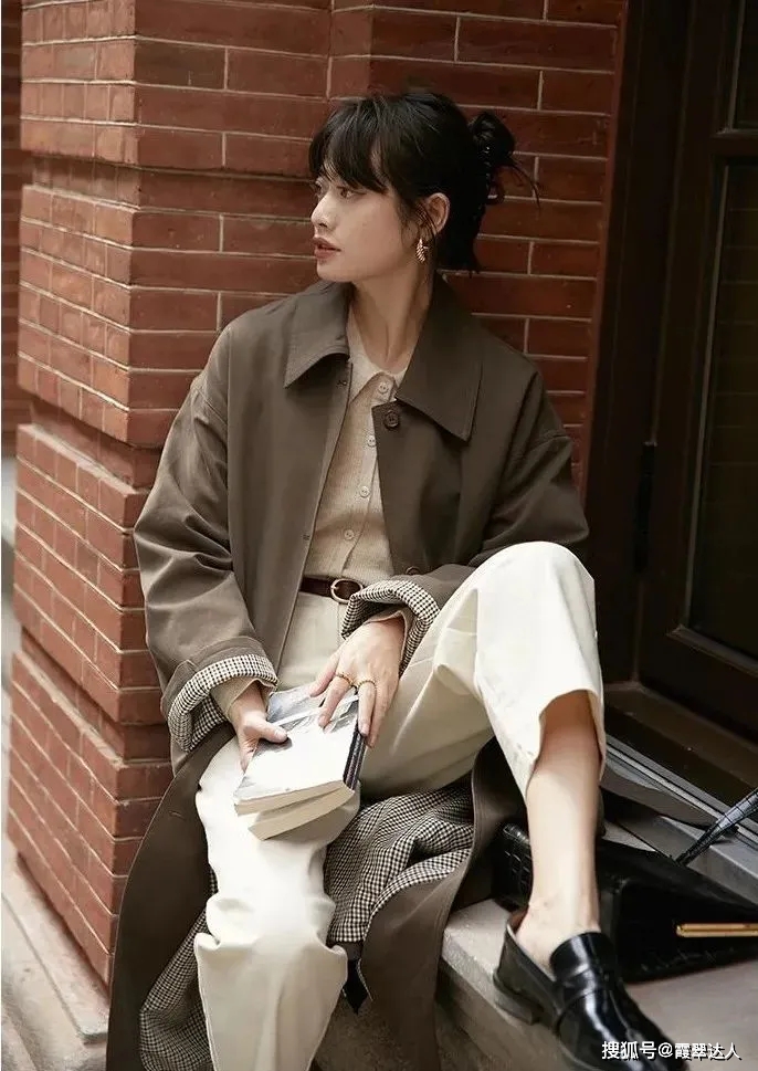 银灰色 初秋风衣怎么穿？看这一篇就够了！