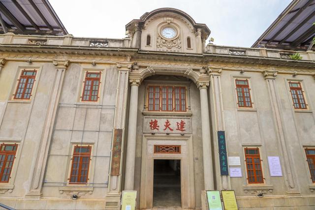 中国客家博物馆，感受客家民俗，领略客家风情