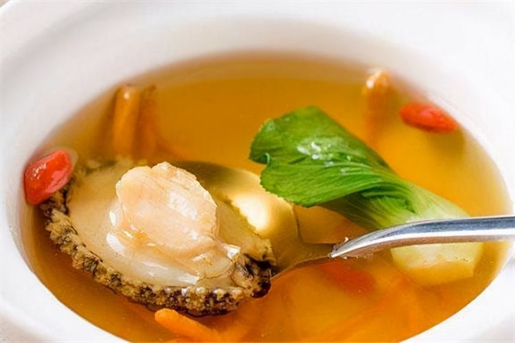 脆皮豆腐,老农民回锅肉,冬菇凤爪,虫草杞子煲鲍鱼