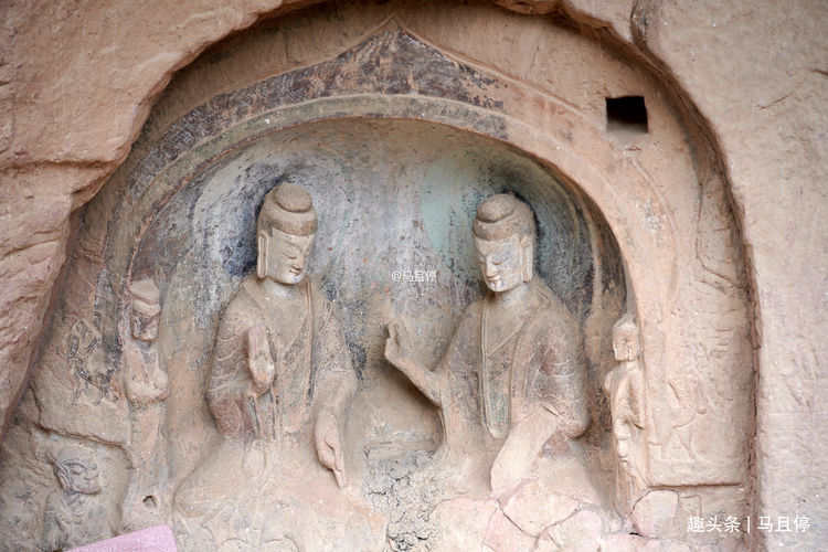 甘肃这个景点很多人不知道，比莫高窟还早100年，藏有近700尊造像