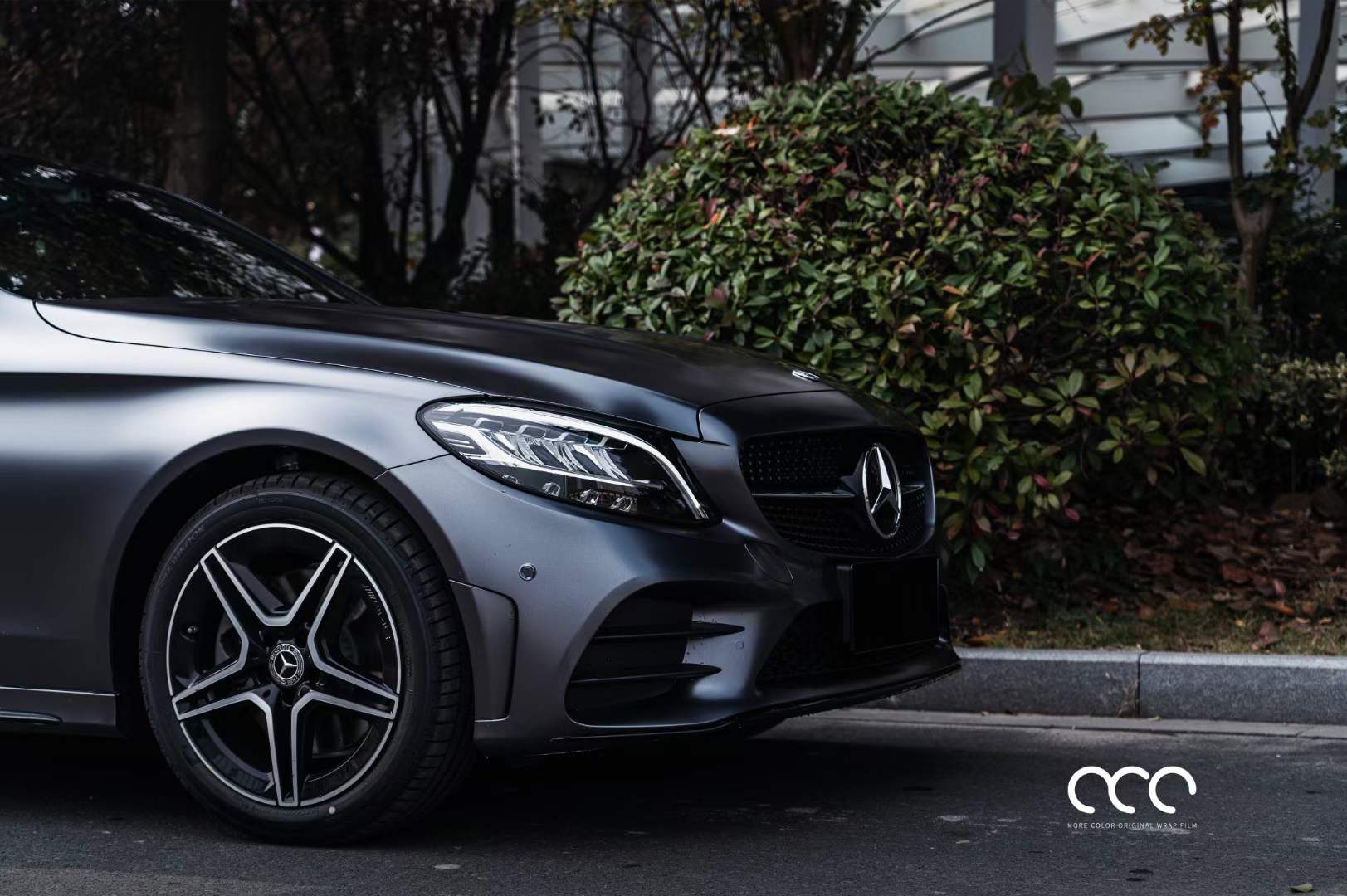 奔驰全车漫彩改色膜电光金属深空灰