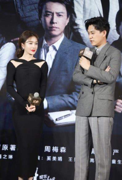 看点|《突围》12位老戏骨飙戏，靳东秦岚组CP看点足，闫妮人设颠覆往常