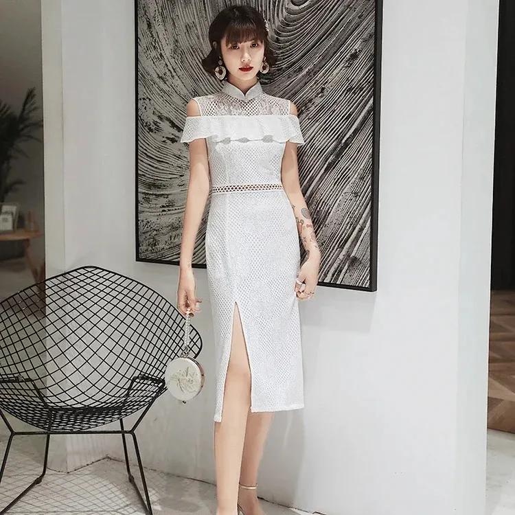 花色 “肉肉”的女生穿旗袍有多美？大胆秀出真实身材，美得明艳又大方