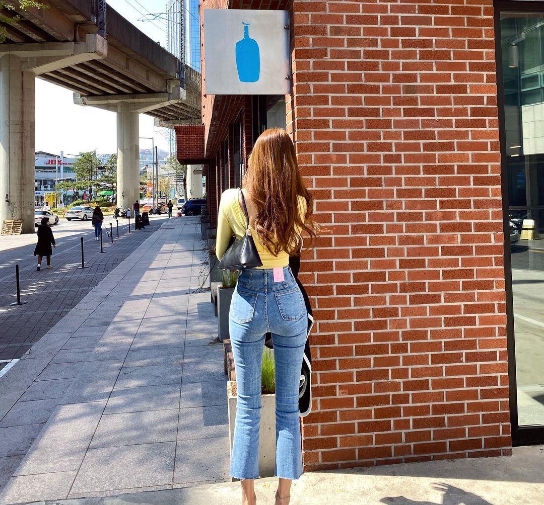 小白 简约搭配也能穿出女神范，穿搭小白学起来，让自己优雅又有女人味