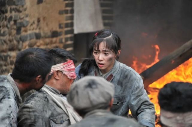 大嫂|阿凡达演女红军,《亮剑》田雨演瑶族大嫂,情系《半条棉被》