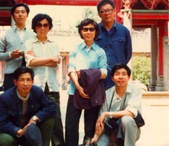 因为|李成儒为《西游记》剧组服务多年，综艺节目上犀利点评不需要顾忌