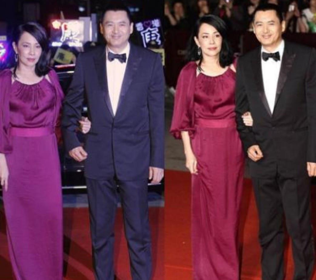 颜色 周润发夫妇同框亮相，陈荟莲戴金链阔太范十足，发哥依然像是40岁