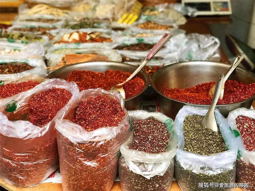中国八个最美菜市场