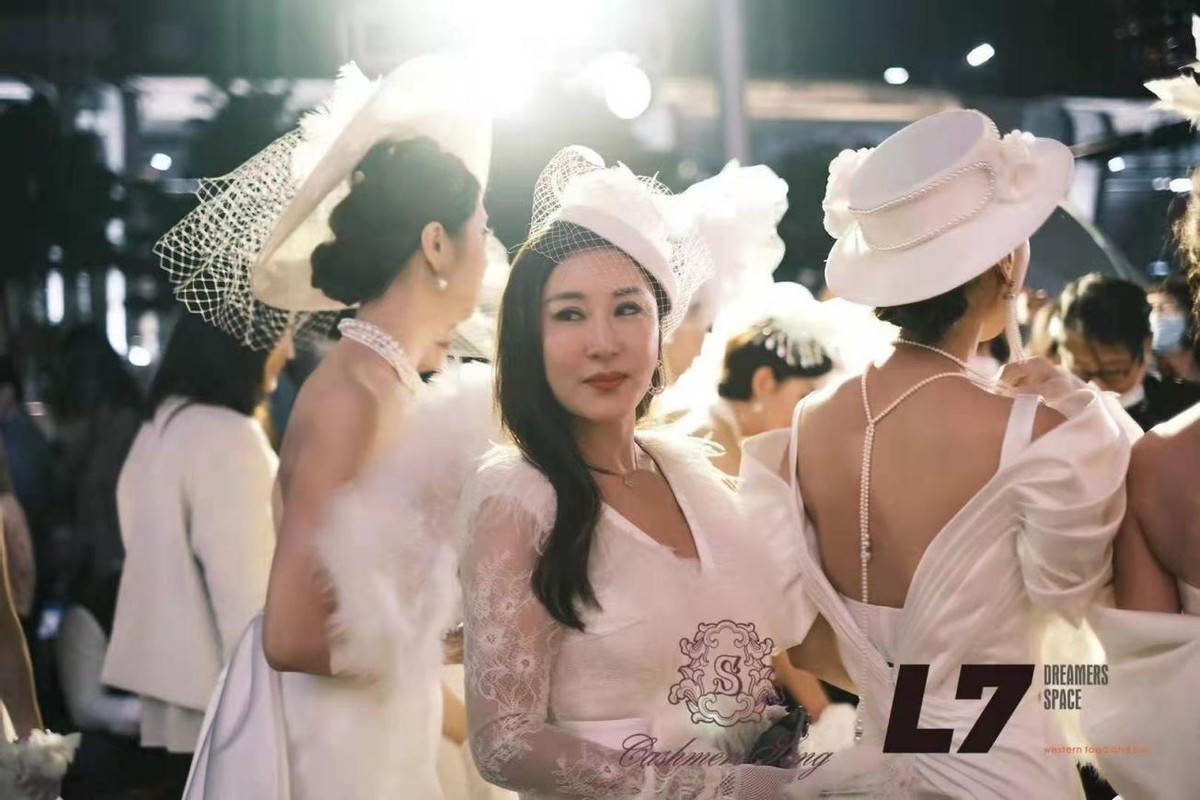 whisky Cashmere Song卡诗米娅 一场超级大秀惊艳一座城