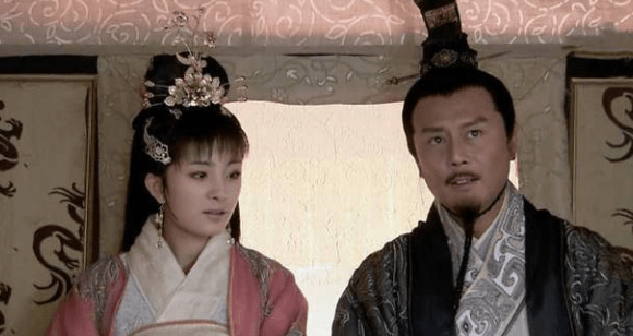 许氏是汉成帝第一任皇后,为何要拿出千万金,贿赂大臣淳于长