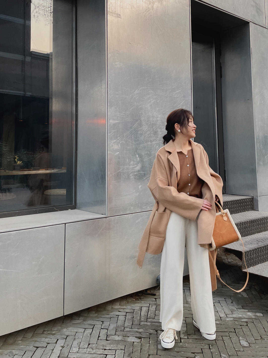 毛衣 30+的女人常备这几条裤子,搭配上针织开衫或者毛衣,百搭又高级