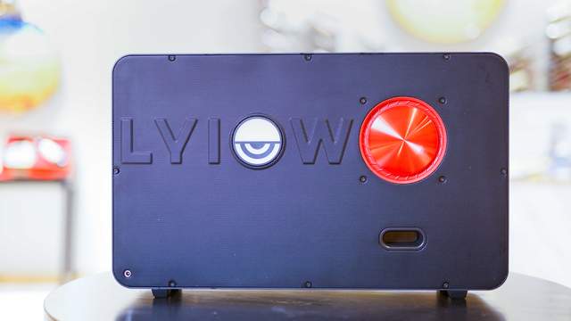 谁说音箱只能听？Lyiew的Pro3沉浸式字幕音箱给你好听又好看