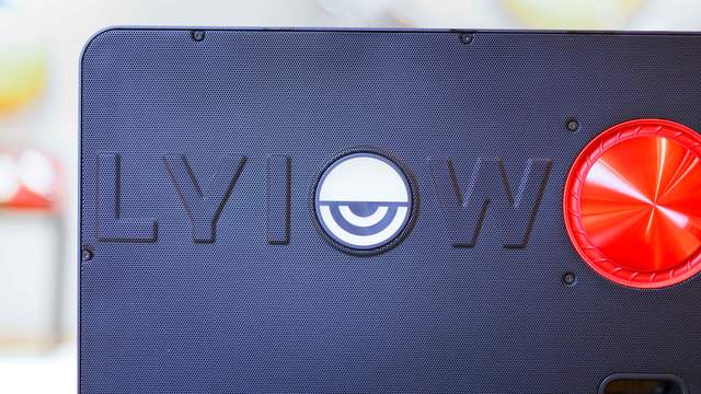 谁说音箱只能听？Lyiew的Pro3沉浸式字幕音箱给你好听又好看