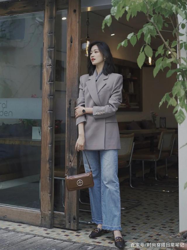 颜色 如何避免老气感,掌握这三个阔腿裤穿搭精髓就够了!