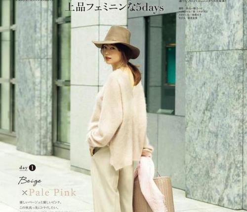 颜色 过了50岁后的女人,冬季多选这三个浅色系,显气质又温柔