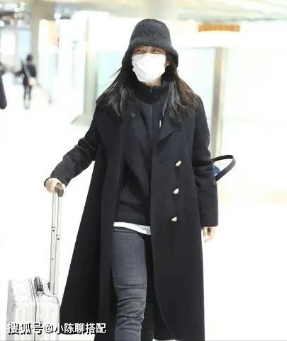 上半身 中年微胖身材的穿搭禁忌:不要穿一身黑,也不要“装嫩”