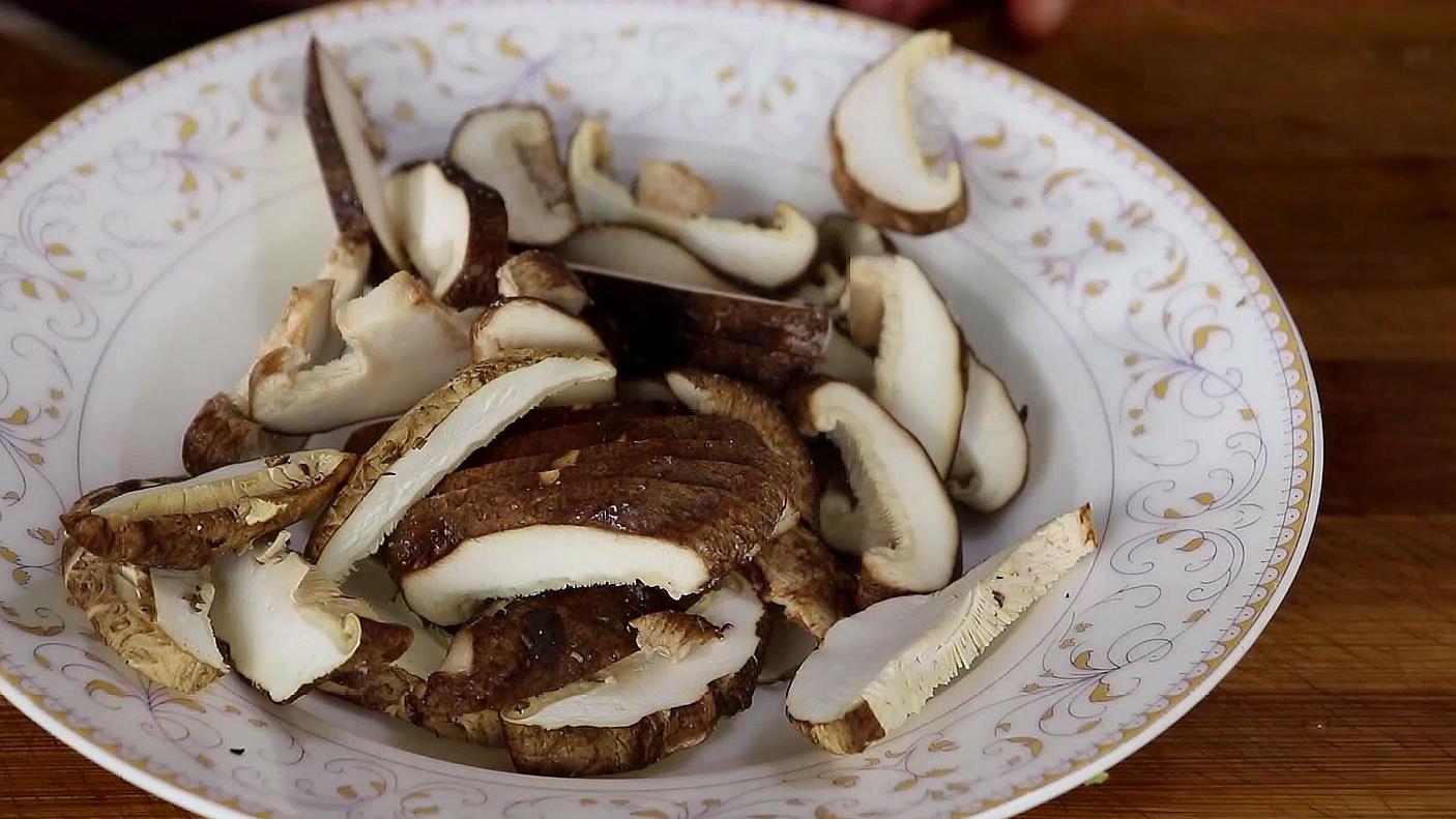 做法|推荐香菇砂锅豆腐的简单做法,喜欢的朋友建议收藏!