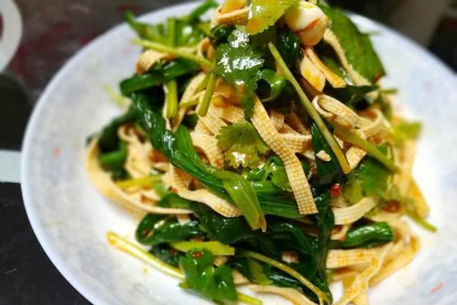 凉拌菠菜家常做法放香油吗 c0aa00c506a4472f8ffde15f89626c98.jpeg