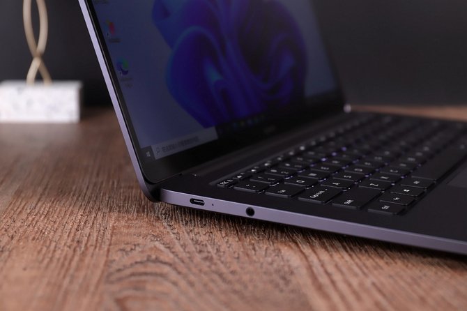 机身|H35处理器+RTX3050独显 火力全开！小米笔记本Pro X 14评测
