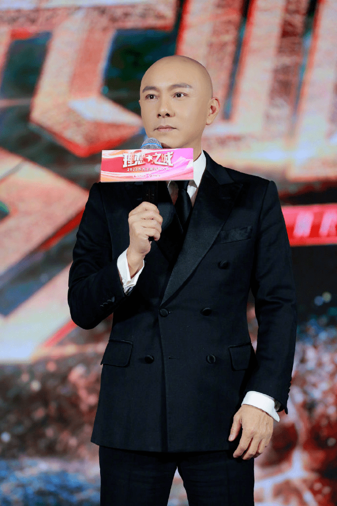 卫视|2022东方卫视开放大会:剧集拟采购《星汉灿烂》,综艺《追光吧!》