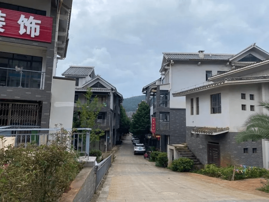 昆明这个烂尾多年的千亩大盘710套房产下月司法拍卖_茨坝