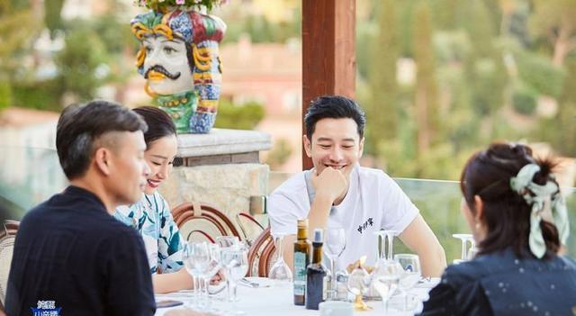 观众|中餐厅只重收视，黄晓明原本很敬业，却被剪辑成油腻大叔