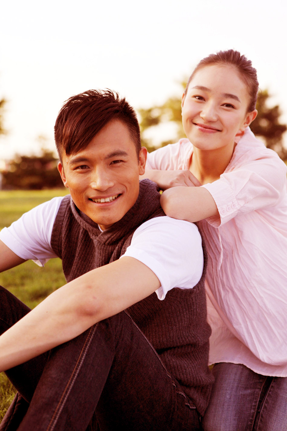 耿乐与焦俊艳剧照耿乐乐那多的母亲一直是媒体和观众