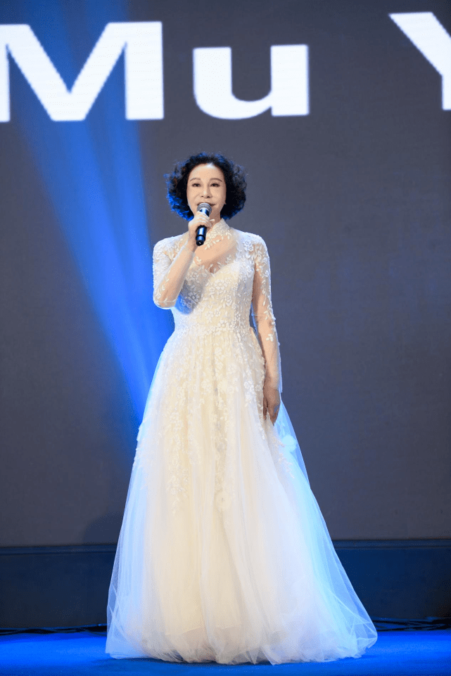 MXQ命之源纳米生命水全球线上盛典圆满成功