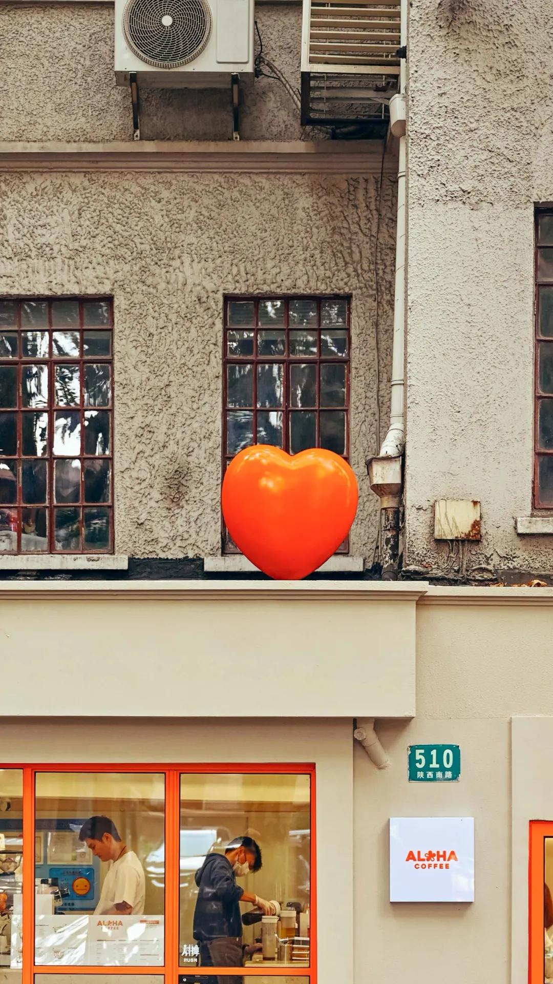 特辑魔都咖啡馆「证件照」特辑，这10家超好拍！